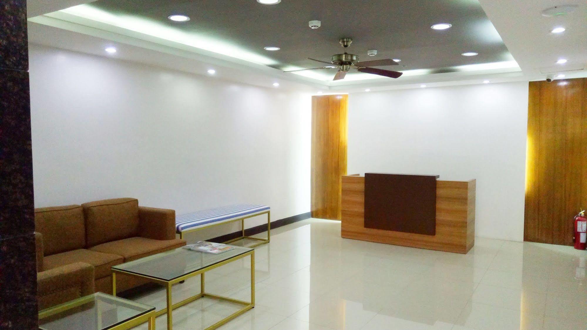 La Maja Rica Hotel Tarlac City Exteriér fotografie