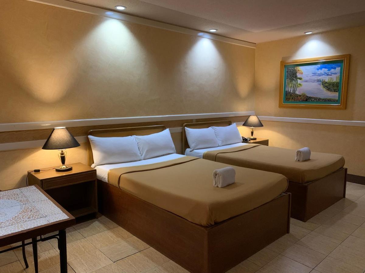 La Maja Rica Hotel Tarlac City Exteriér fotografie