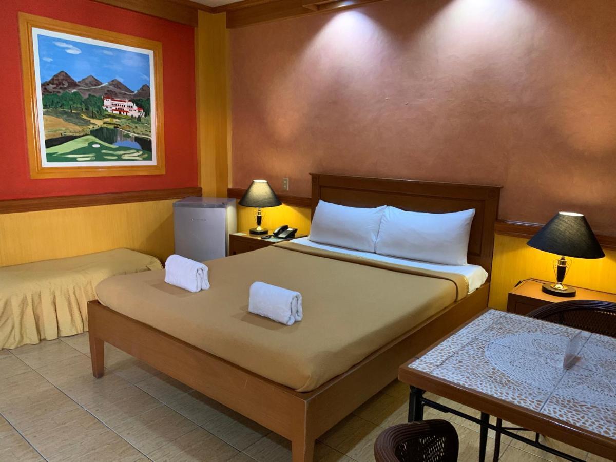 La Maja Rica Hotel Tarlac City Exteriér fotografie