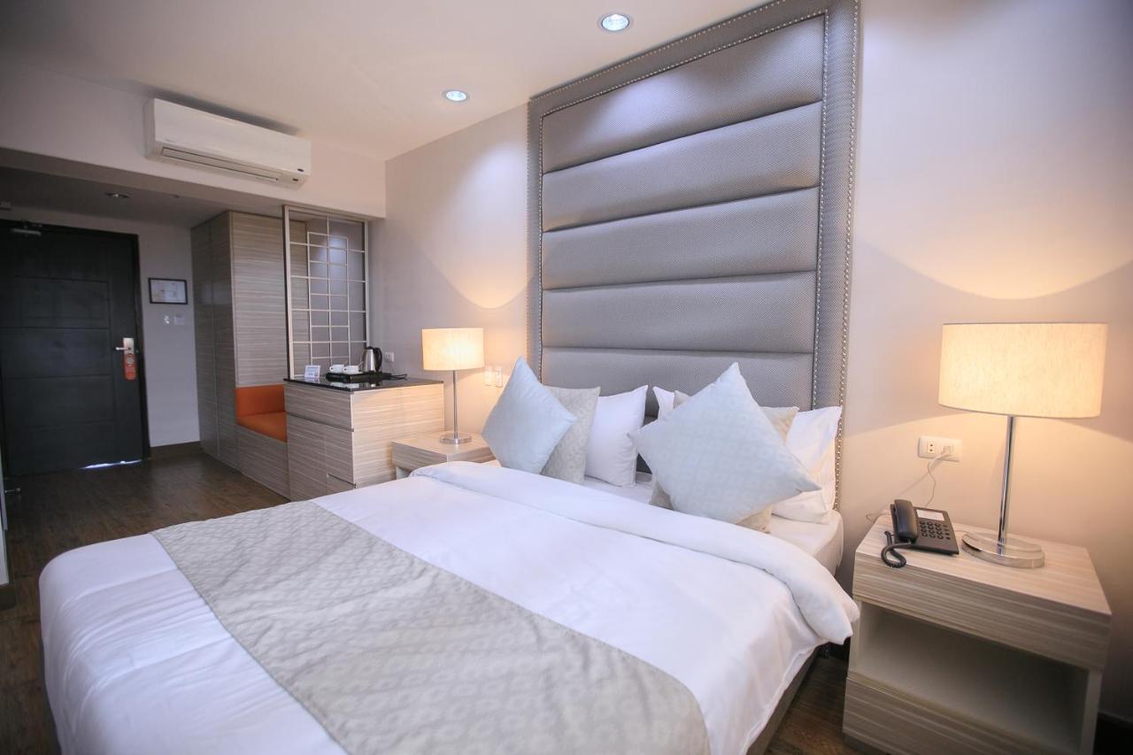 La Maja Rica Hotel Tarlac City Exteriér fotografie